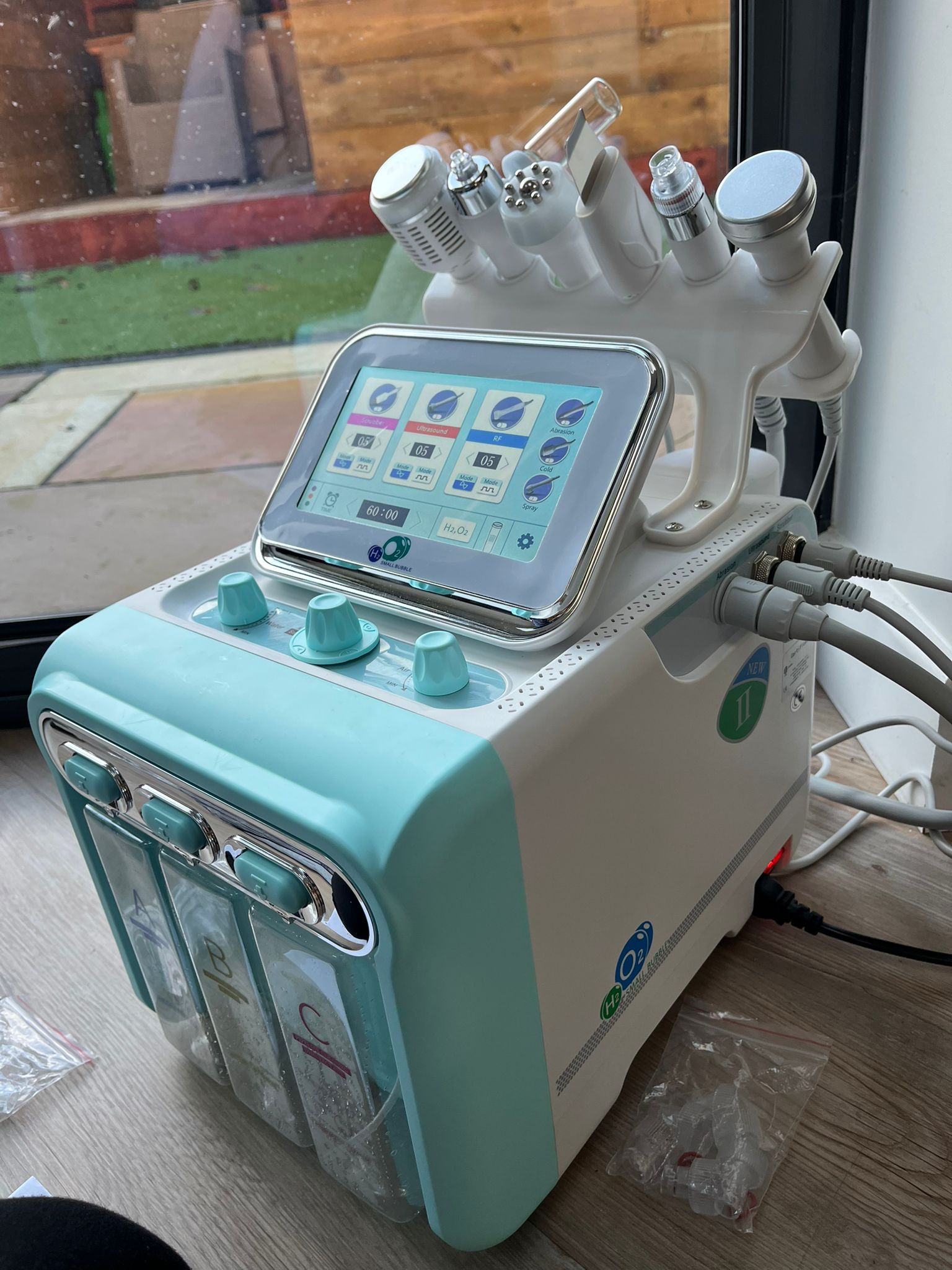 used hydrafacial machine
